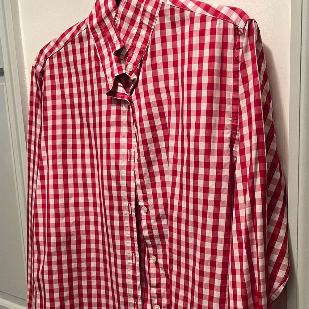Chic Red and White Checkered Women's Blouse